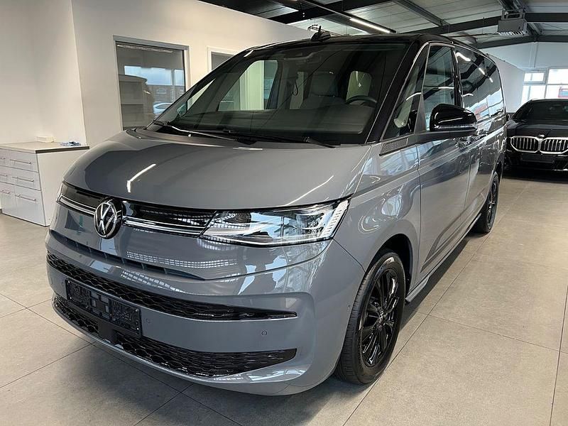 Gebraucht VW Multivan Edition 150 PS (110 kW) 2024 Grau Van