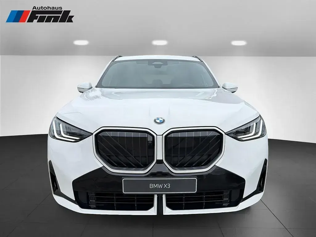 Neu BMW X3 M Sport 197 PS (144 kW) 2026 Weiß SUV