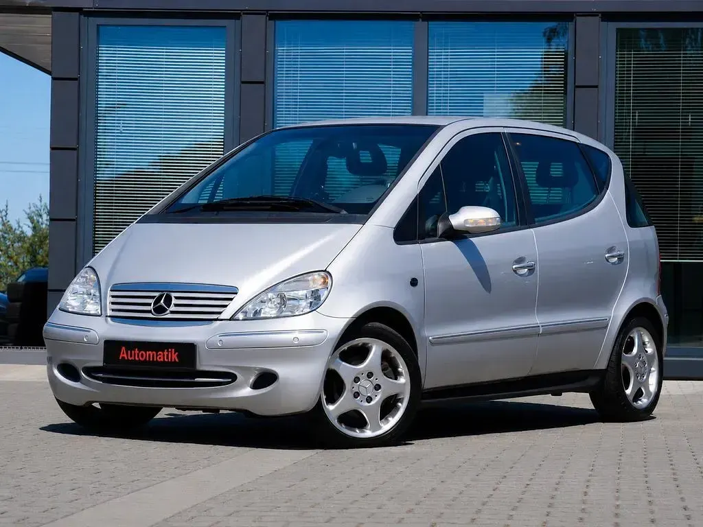 Gebraucht Mercedes A190 Avantgarde 125 PS (91 kW) 2003 Silber Kleinwagen