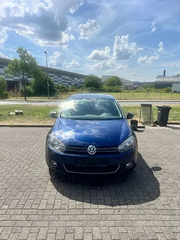 Gebraucht VW Golf VI Style 86 PS (63 kW) 2011 Blau Kleinwagen