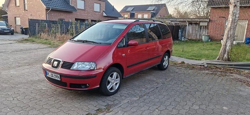Second-hand Seat Alhambra Reference 116 CP (85 kW) 2006 Roșu Monovolum