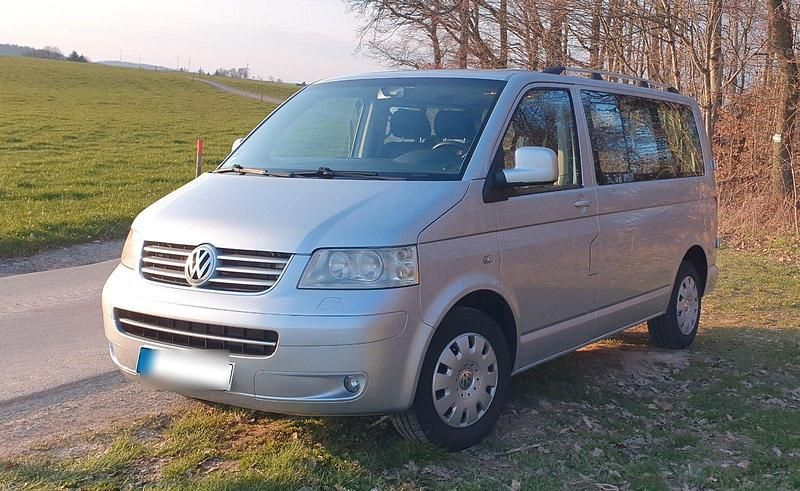 Gebraucht VW T5 131 PS (96 kW) 2006 Silber Van