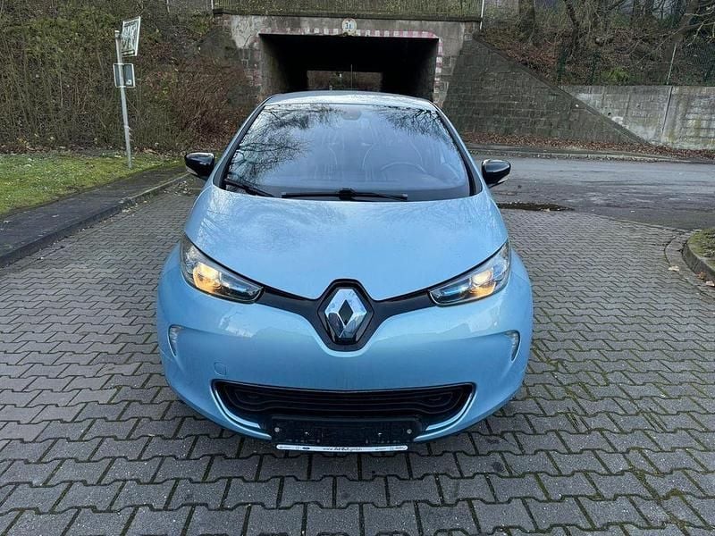 Blau Gebraucht 2015 Renault Zoe Intens Kleinwagen | 3.999 € (Superpreis) - Bild 1/4
