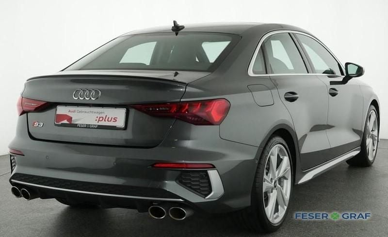 Gebraucht Audi S3 Sport 310 PS (228 kW) 2022 Grau Limousine