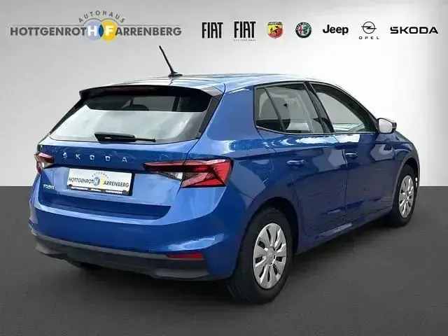 Gebraucht Skoda Fabia Active 80 PS (58 kW) 2022 Blau Kleinwagen