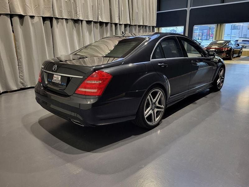 Gebraucht Mercedes S500 AMG line 435 PS (319 kW) 2011 Magnetitschwarz  metalliclack Limousine
