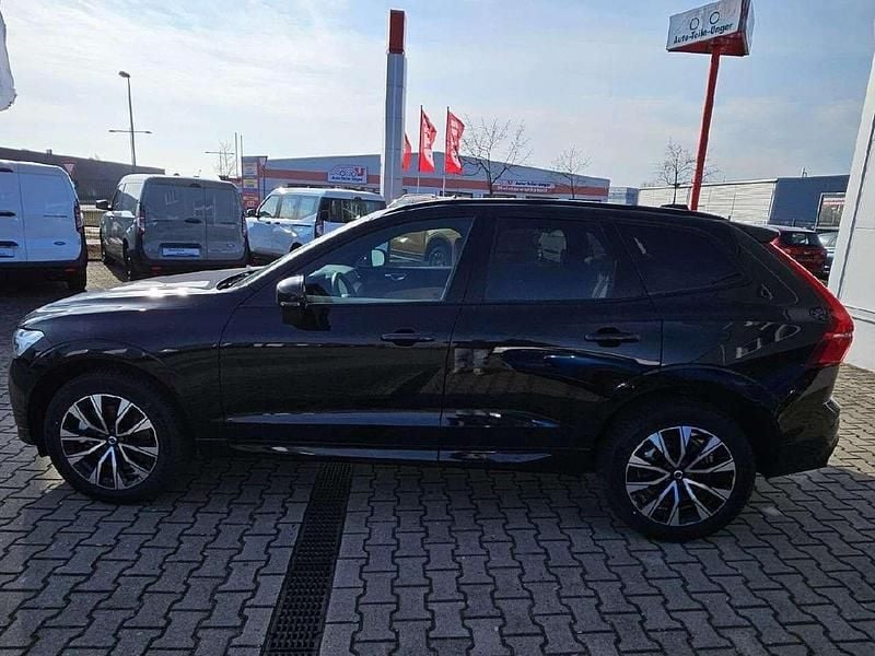 Gebraucht Volvo XC60 Plus 250 PS (183 kW) 2025 Onyx black / metallic SUV