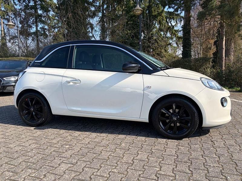 Gebraucht Opel Adam Unlimited 87 PS (63 kW) 2016 Weiß Kleinwagen