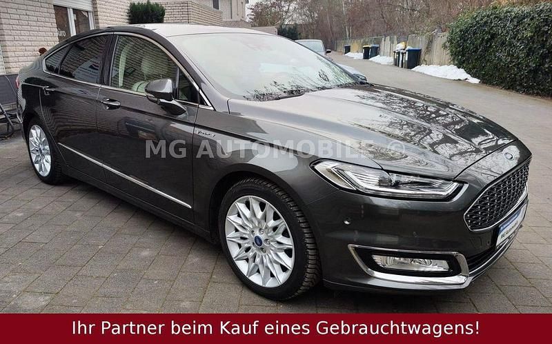 Gebraucht Ford Mondeo Vignale 150 PS (110 kW) 2018 Grau Limousine