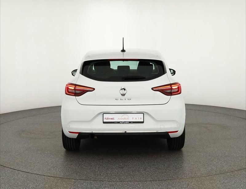 Gebraucht Renault Clio V Intens 101 PS (74 kW) 2020 Weiß Kleinwagen