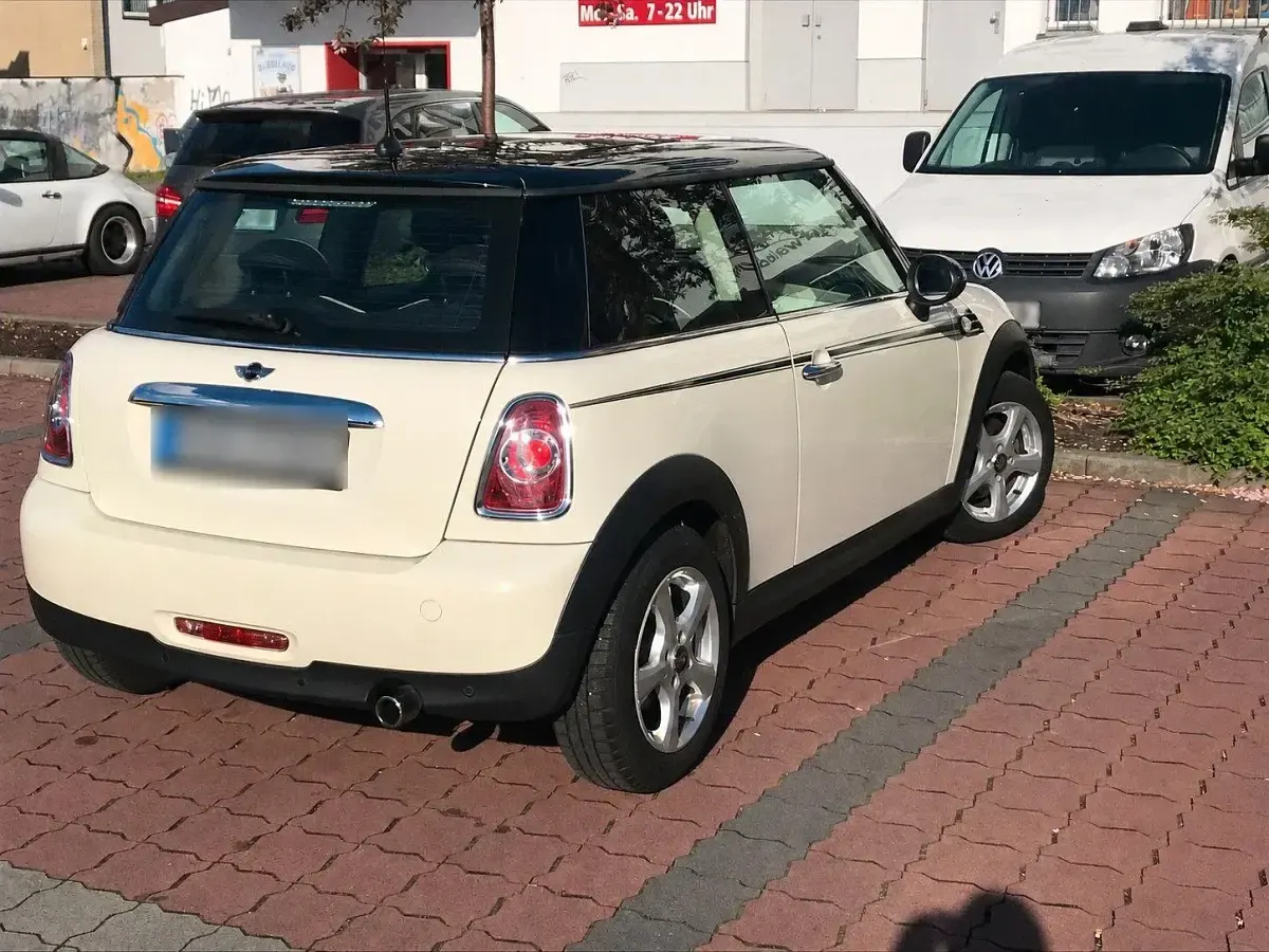 Używany Mini Cooper 122 KM (89 kW) 2013 Beżowy Hatchback