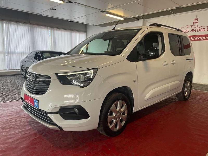 Gebraucht Opel Combo Ultimate 131 PS (96 kW) 2023 Weiß Van / Kleinbus