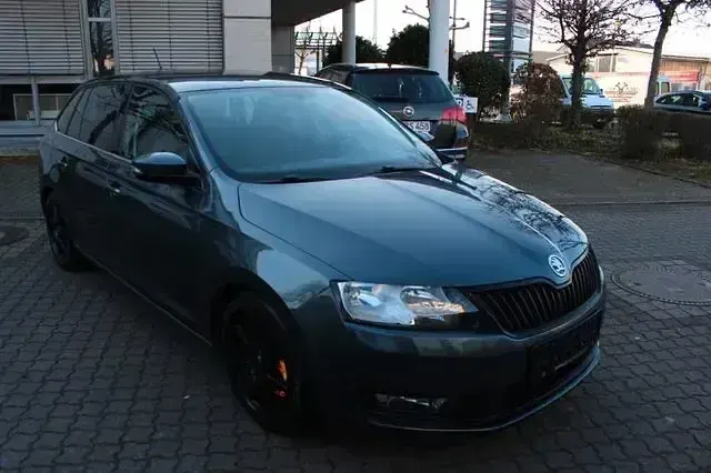 Gebraucht Skoda Rapid Ambition 110 PS (80 kW) 2018 Grau (metallic) Kleinwagen