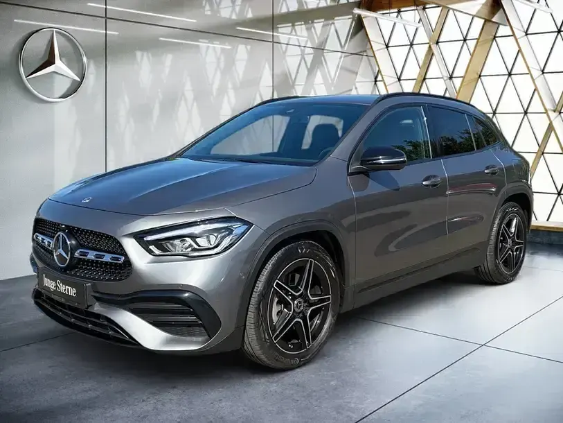 Gebraucht Mercedes GLA220 AMG 190 PS (139 kW) 2022 Metalliclack mountaingrau SUV
