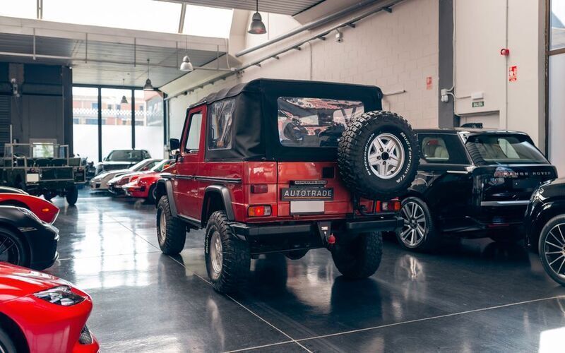 Gebraucht Mercedes G300 88 PS (64 kW) 1986 Rot SUV