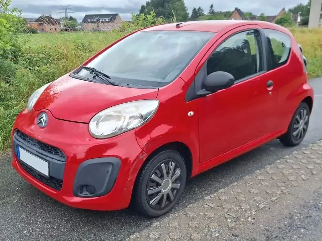Gebraucht Citroën C1 Advance 68 PS (50 kW) 2012 Rot Kleinwagen
