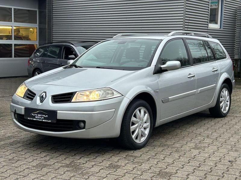 Gebraucht Renault Mégane II Dynamique 135 PS (99 kW) 2006 Grau Limousine