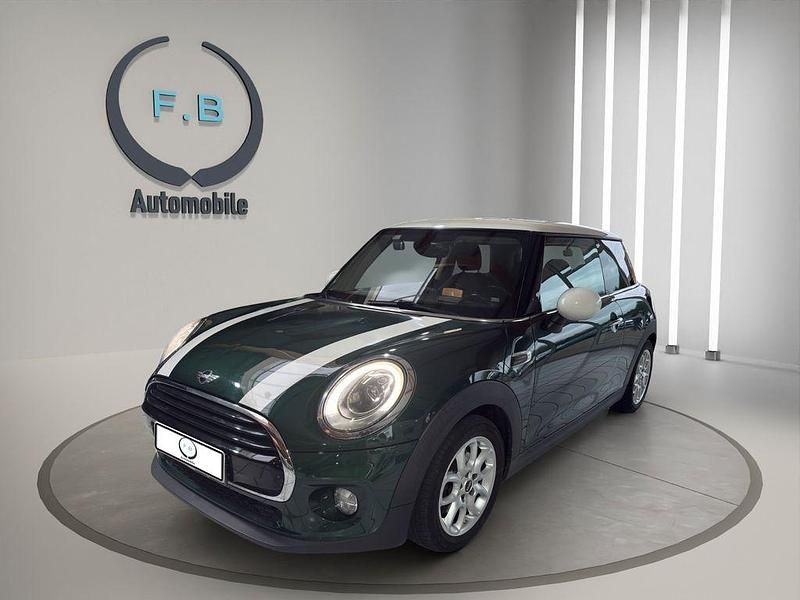 Usado Mini Cooper 136 HP (100 kW) 2017 Verde Citadino