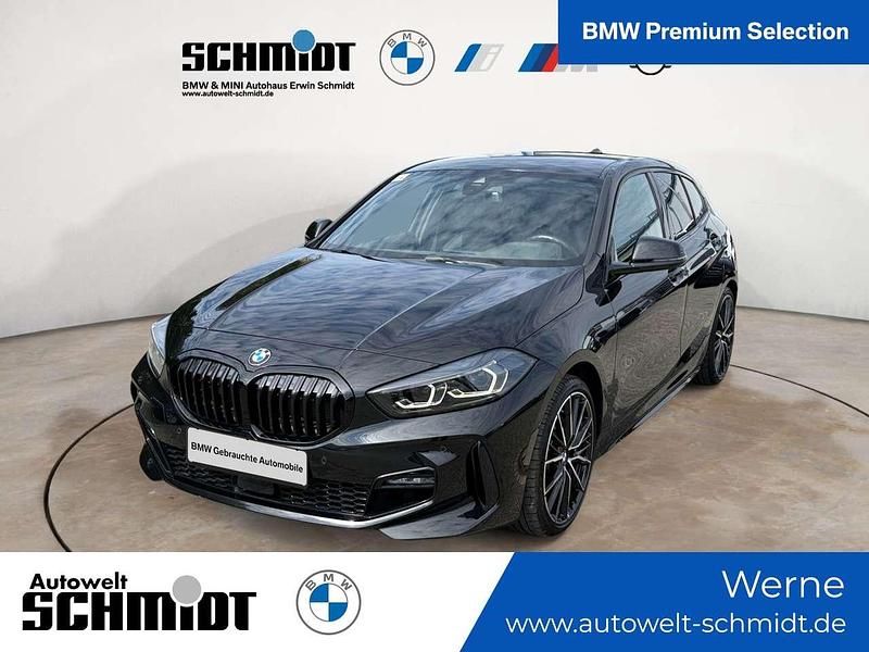Black saphire metallic Gebraucht 2022 BMW 120 M Sport Kleinwagen | 29.790 € (Etwas zu teuer) - Bild 1/4