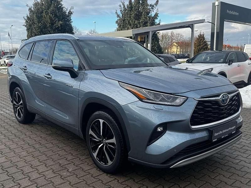 Gebraucht Toyota Highlander Basis 248 PS (182 kW) 2020 Moondustblau metallic SUV
