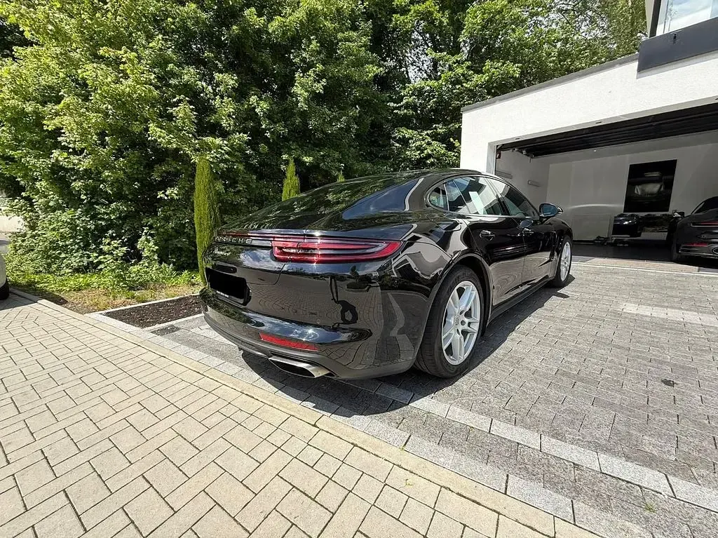 Gebraucht Porsche Panamera 4 330 PS (242 kW) 2017 Schwarz Limousine