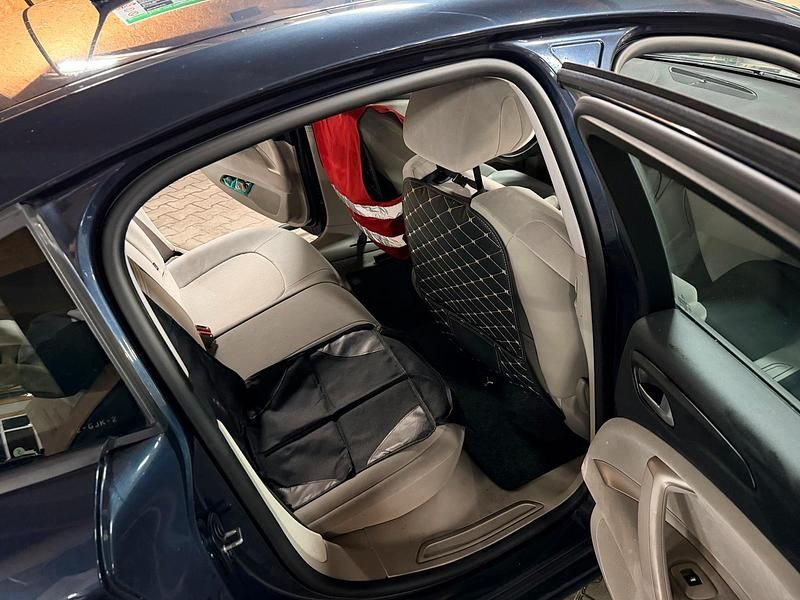 Gebraucht Citroën C5 Comfort 140 PS (102 kW) 2008 Andere farben Limousine