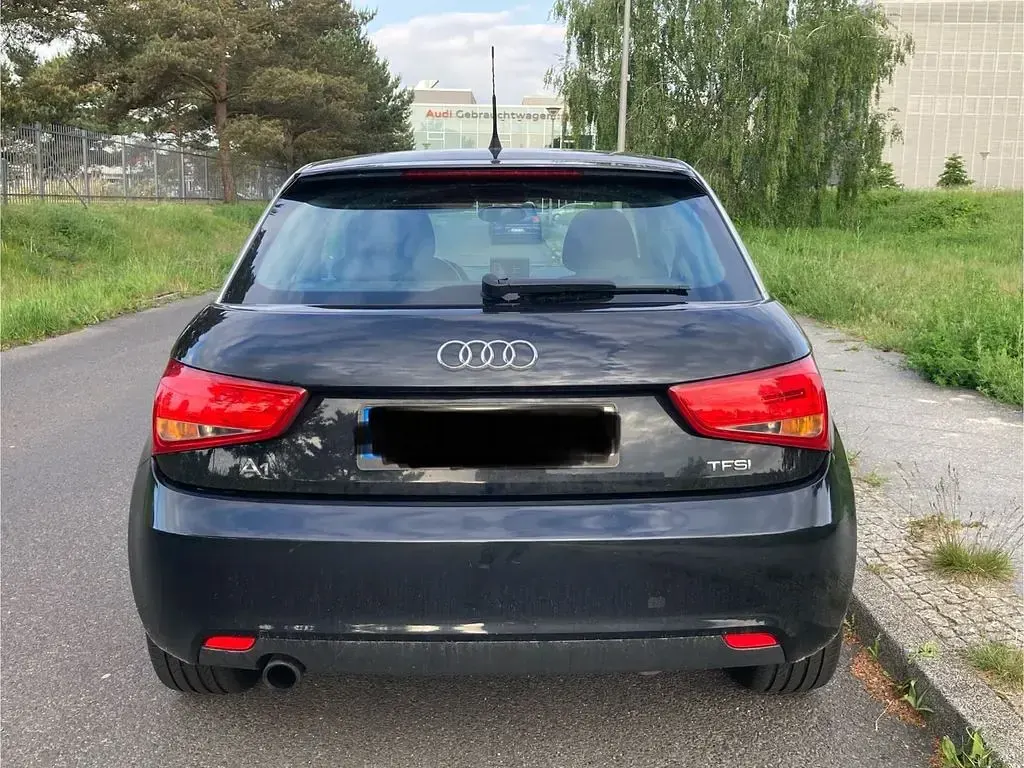 Occasion Audi A1 S-Line 86 ch (63 kW) 2012 Noir Citadine