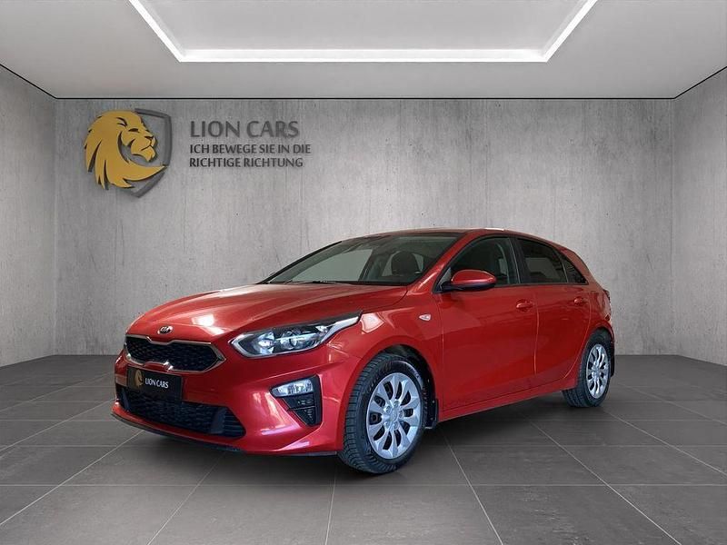Rot Gebraucht 2019 Kia Ceed Vision Limousine | 9.990 € (Guter Preis) - Bild 1/4
