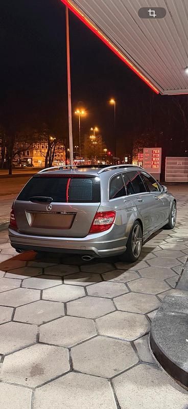 Gebraucht Mercedes C350 231 PS (169 kW) 2009 Grau Kombi