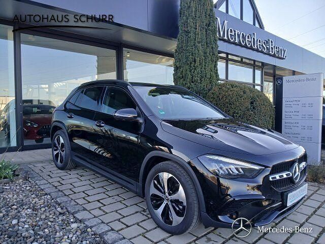 Gebraucht Mercedes GLA180 Progressive 136 PS (100 kW) 2025 Schwarz SUV
