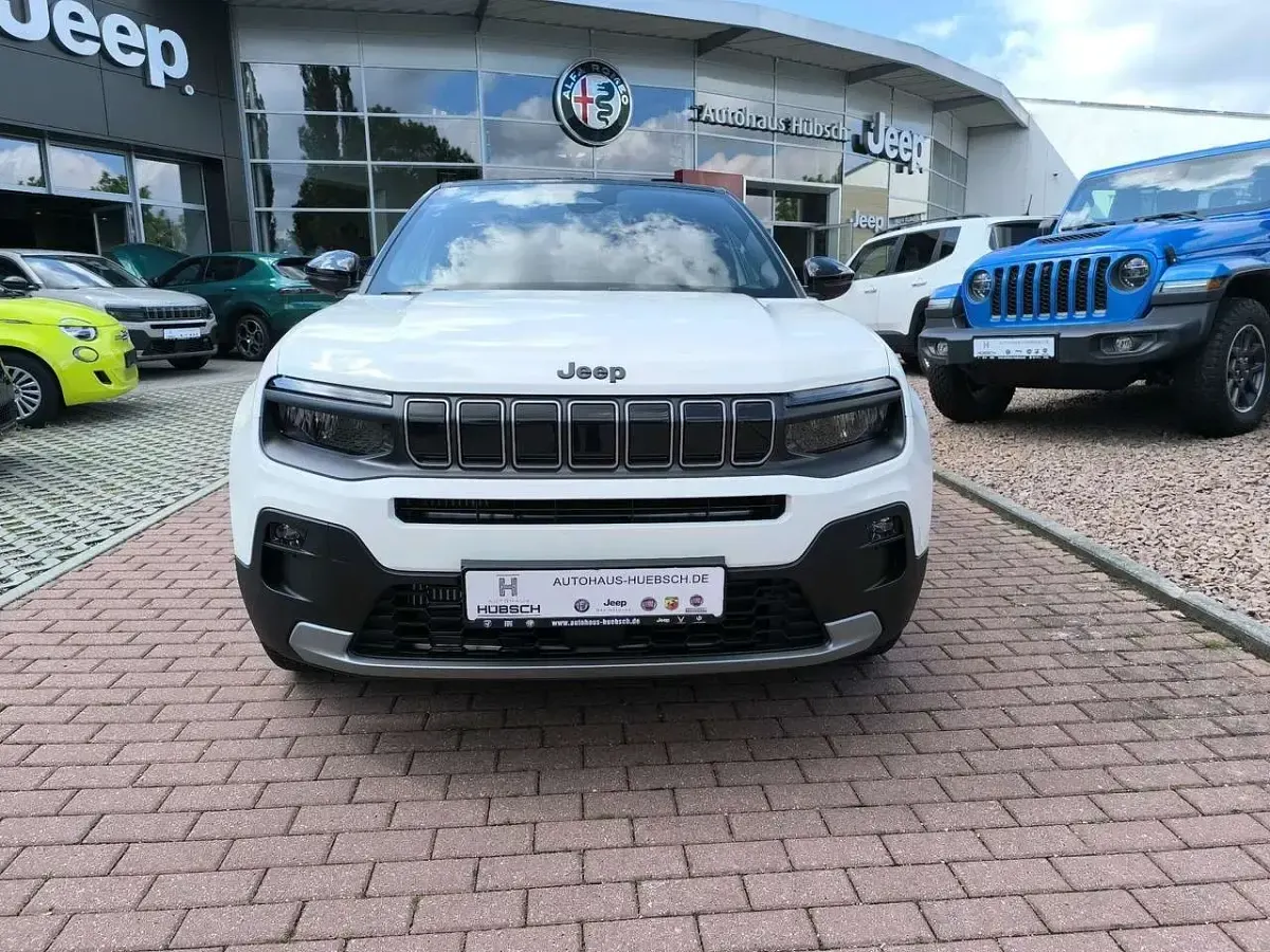 Neu Jeep Avenger 110 PS (80 kW) 2026 Weiß SUV