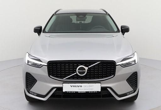 Gebraucht Volvo XC60 Plus 250 PS (183 kW) 2023 Silber SUV