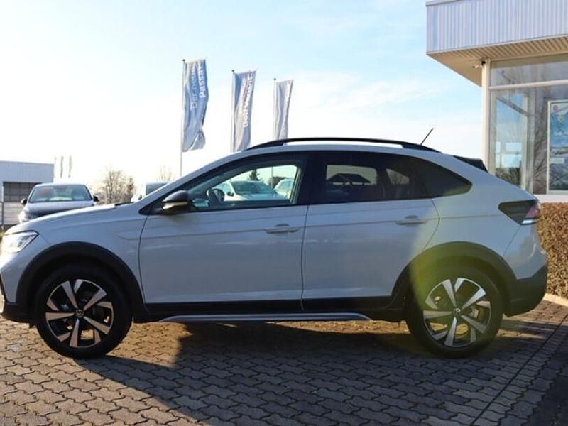 Gebraucht VW Taigo Style 150 PS (110 kW) 2025 Grau (ascotgrau / schwarz) SUV
