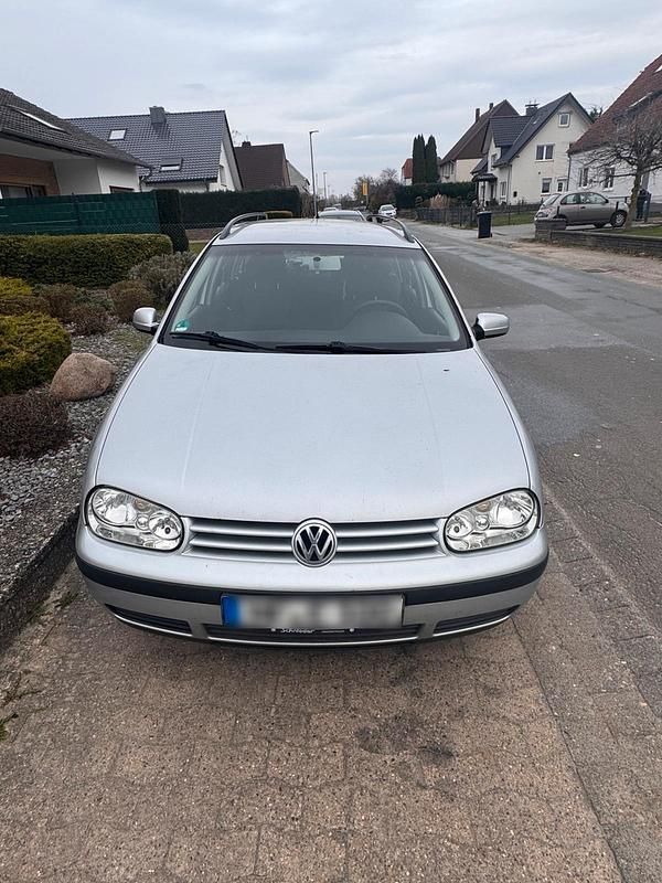 Gebraucht VW Golf IV 75 PS (55 kW) 2004 Silber Kombi