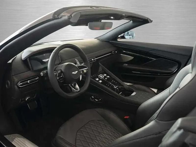 Neu Aston Martin DB12 680 PS (500 kW) 2025 Schwarz