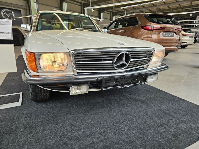 Gebraucht Mercedes SLC380 218 PS (160 kW) 1981 Weiß Coupé