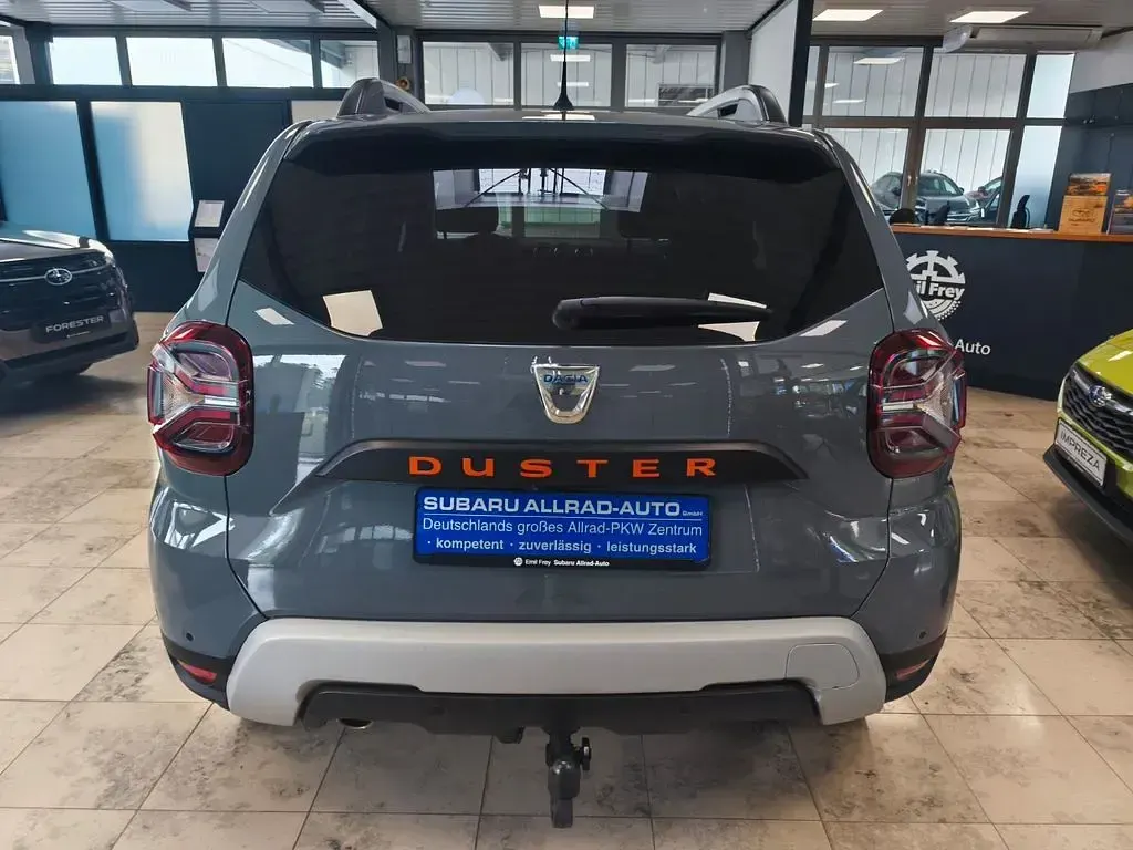 Gebraucht Dacia Duster Extreme 150 PS (110 kW) 2022 Grau SUV