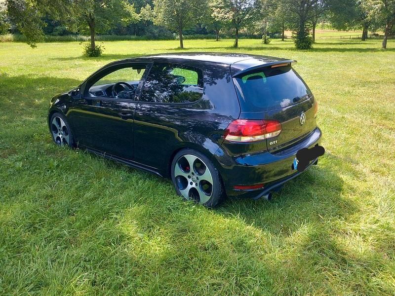 Schwarz Gebraucht 2010 VW Golf VI GTI Coupé | 9.500 € (Fairer Preis) - Bild 1/4