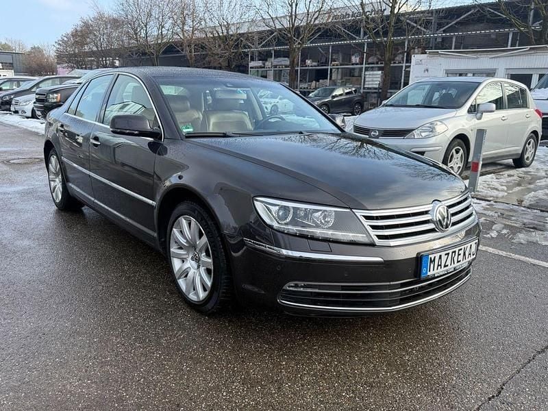 Gebraucht VW Phaeton Exclusive 245 PS (180 kW) 2014 Braun Limousine
