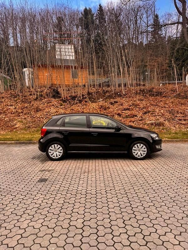 Gebraucht VW Polo 85 PS (62 kW) 2010 Schwarz Kleinwagen
