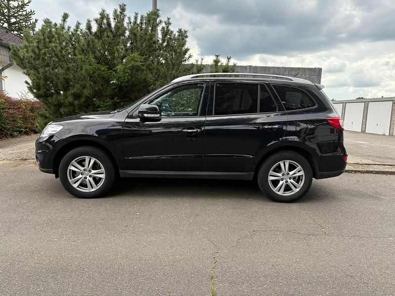 Schwarz Gebraucht 2010 Hyundai Santa Fe SUV | 8.500 € (Etwas zu teuer) - Bild 1/4