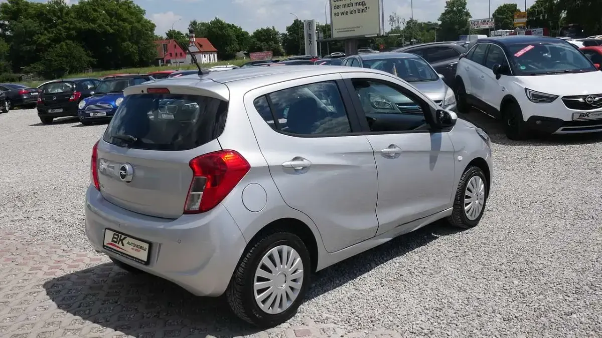 Gebraucht Opel Karl 75 PS (55 kW) 2015 Argon silber/ice silver (m2) Kleinwagen