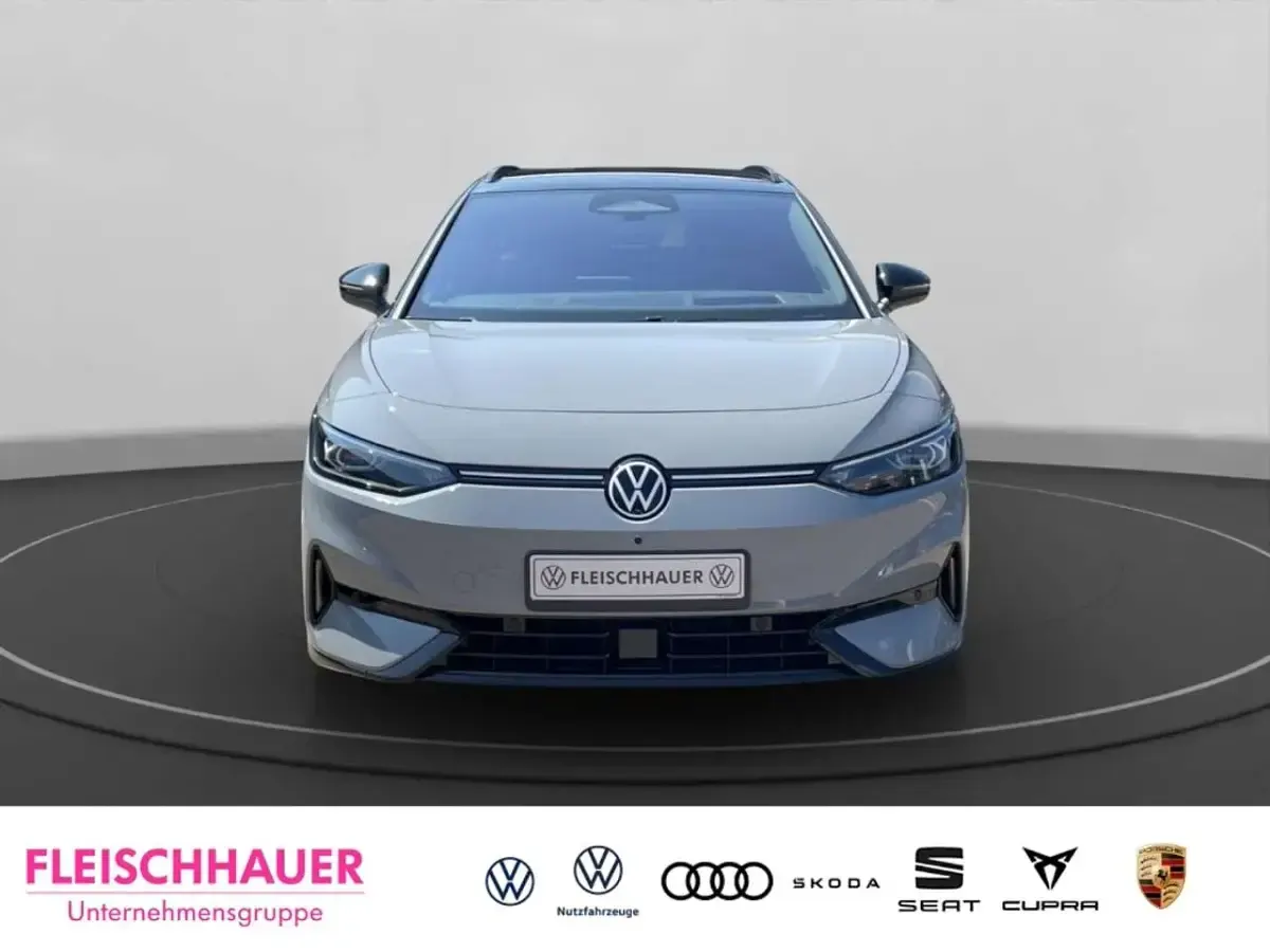 Neu VW ID.7 IQ Drive 210 kW (286 PS) 2026 Grau Kombi