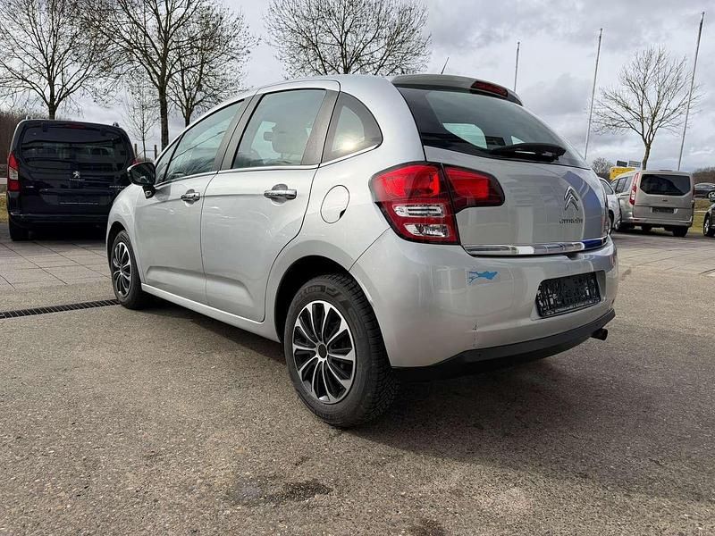 Gebraucht Citroën C3 SELECTION 95 PS (69 kW) 2012 Lackierung aluminiumgrau Kleinwagen