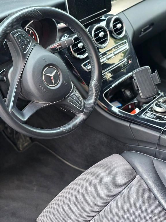 Gebraucht Mercedes C200 184 PS (135 kW) 2018 Grau Limousine