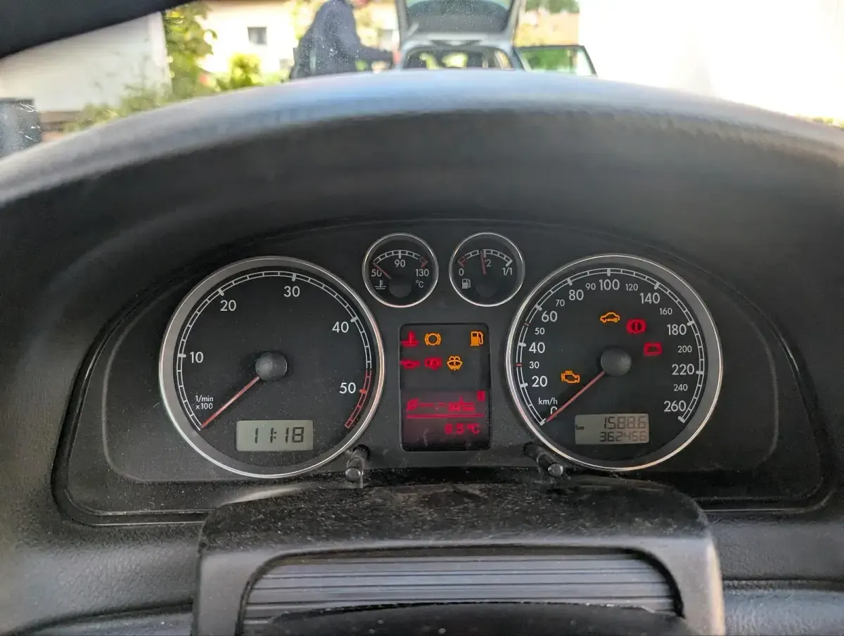 Gebraucht VW Passat 130 PS (95 kW) 2003 Blau Kombi
