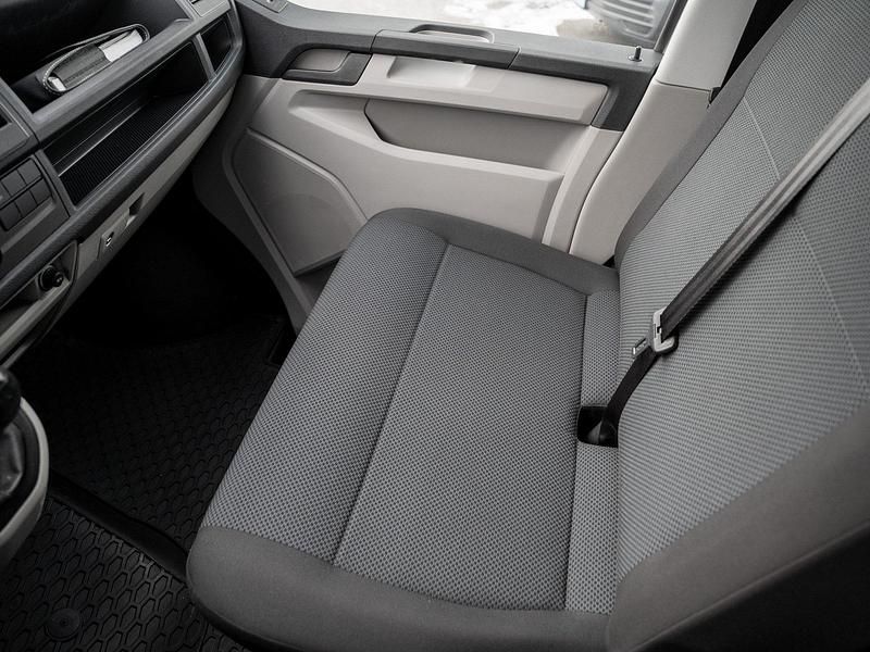 Gebraucht VW T6.1 102 PS (75 kW) 2019 Weiß Van