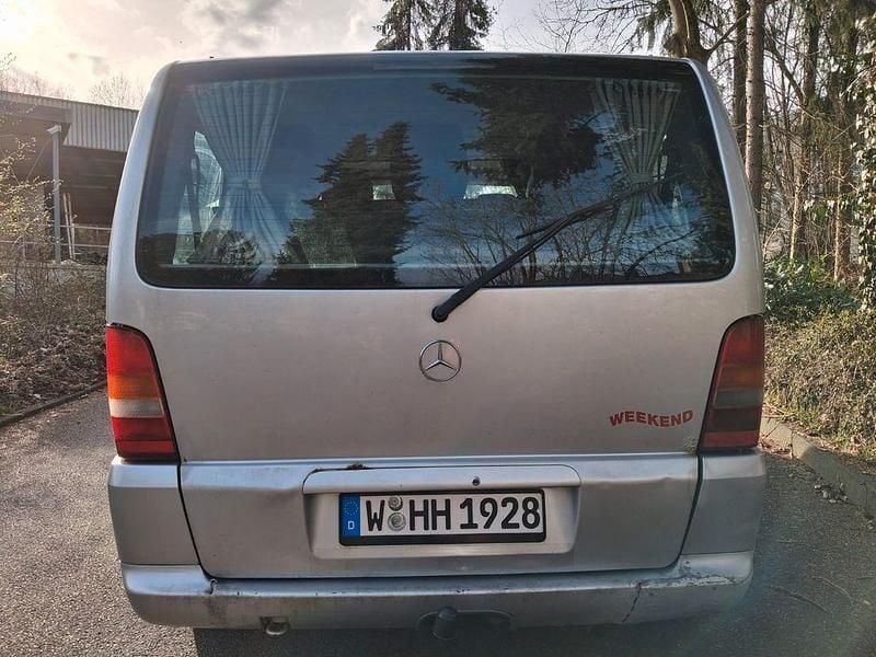 Gebraucht Mercedes Vito 122 PS (89 kW) 2003 Silber Van