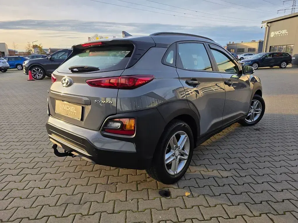 Gebraucht Hyundai Kona 116 PS (85 kW) 2019 Grau SUV