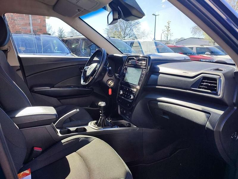 Gebraucht SsangYong Tivoli 163 PS (119 kW) 2022 Blau SUV
